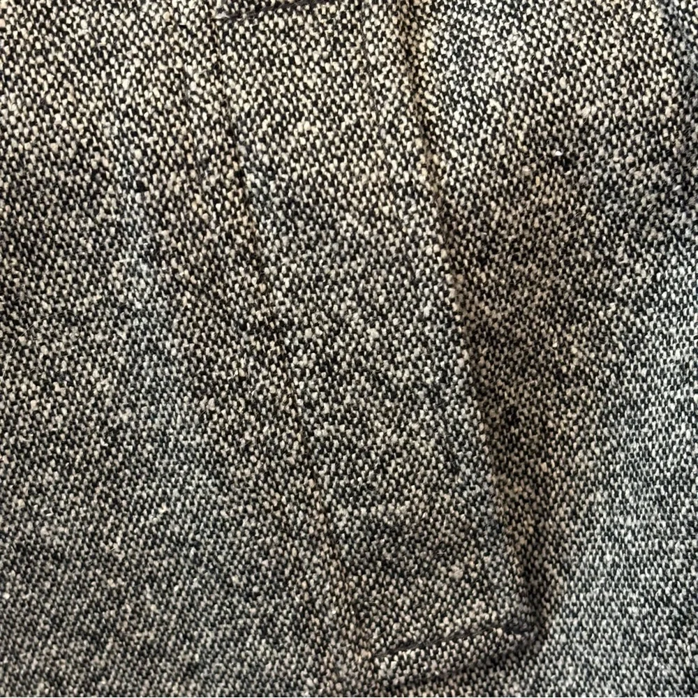 ❤️2/$15 or 3/$21❤️ Loft Tweed Black/White Half Jacket, Size 6 - Picture 3 of 13